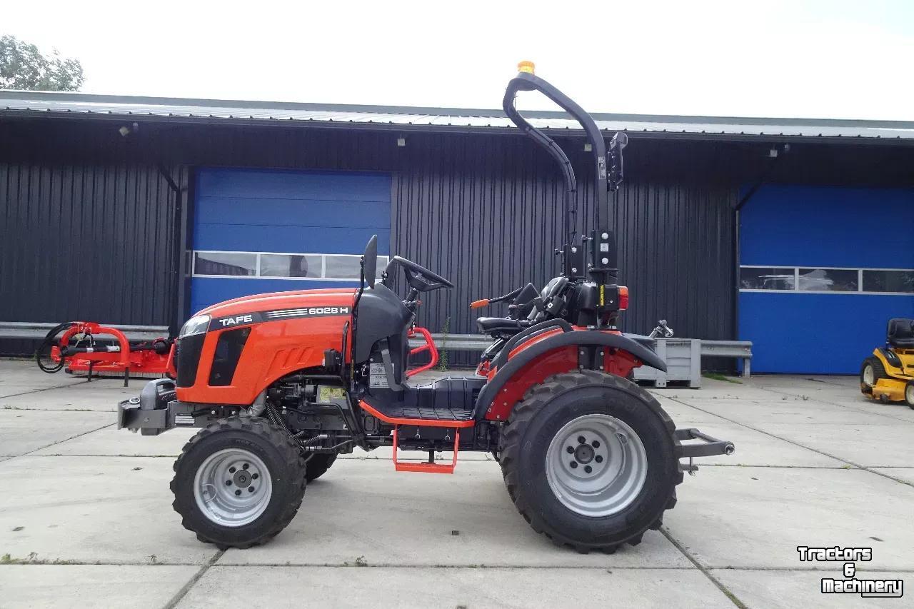 Tractor / Trekker TAFE Compact trekker 6028H