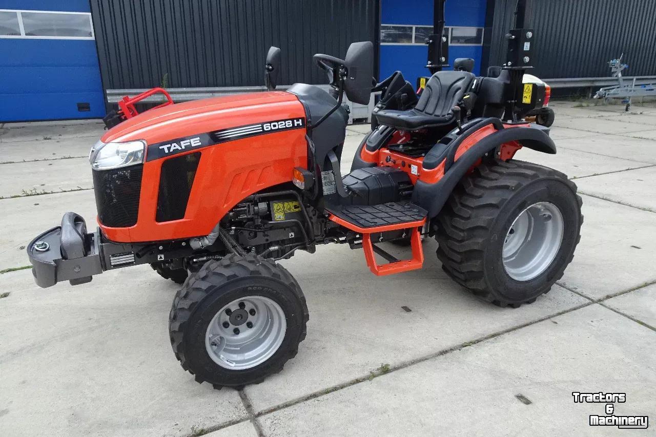 Tractor / Trekker TAFE Compact trekker 6028H