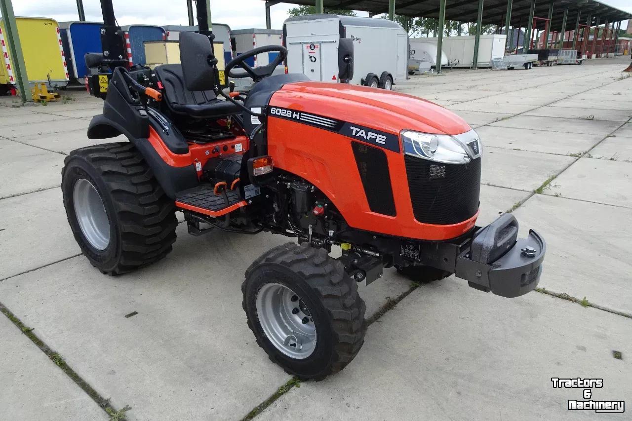 Tractor / Trekker TAFE Compact trekker 6028H