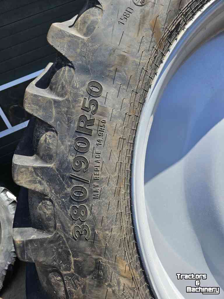 Wielen, Banden, Velgen & Afstandsringen Alliance 380/90R50 A-350 op 10- gaats velg