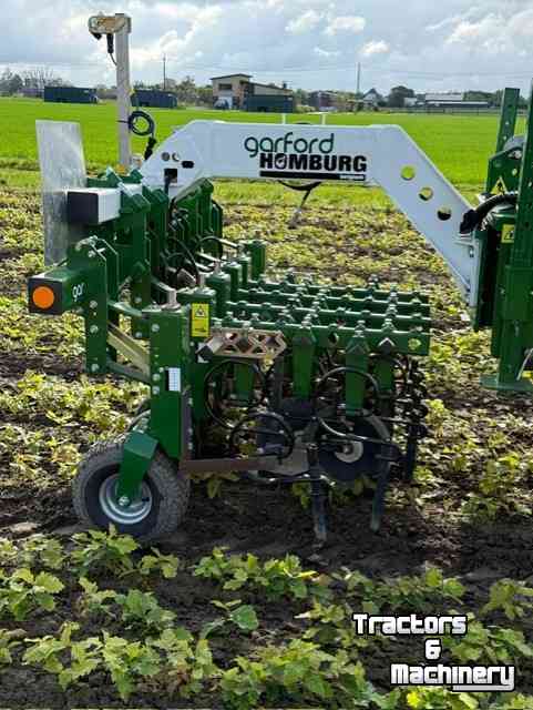Schoffelmachine / Schoffelbalk Garford Interrow