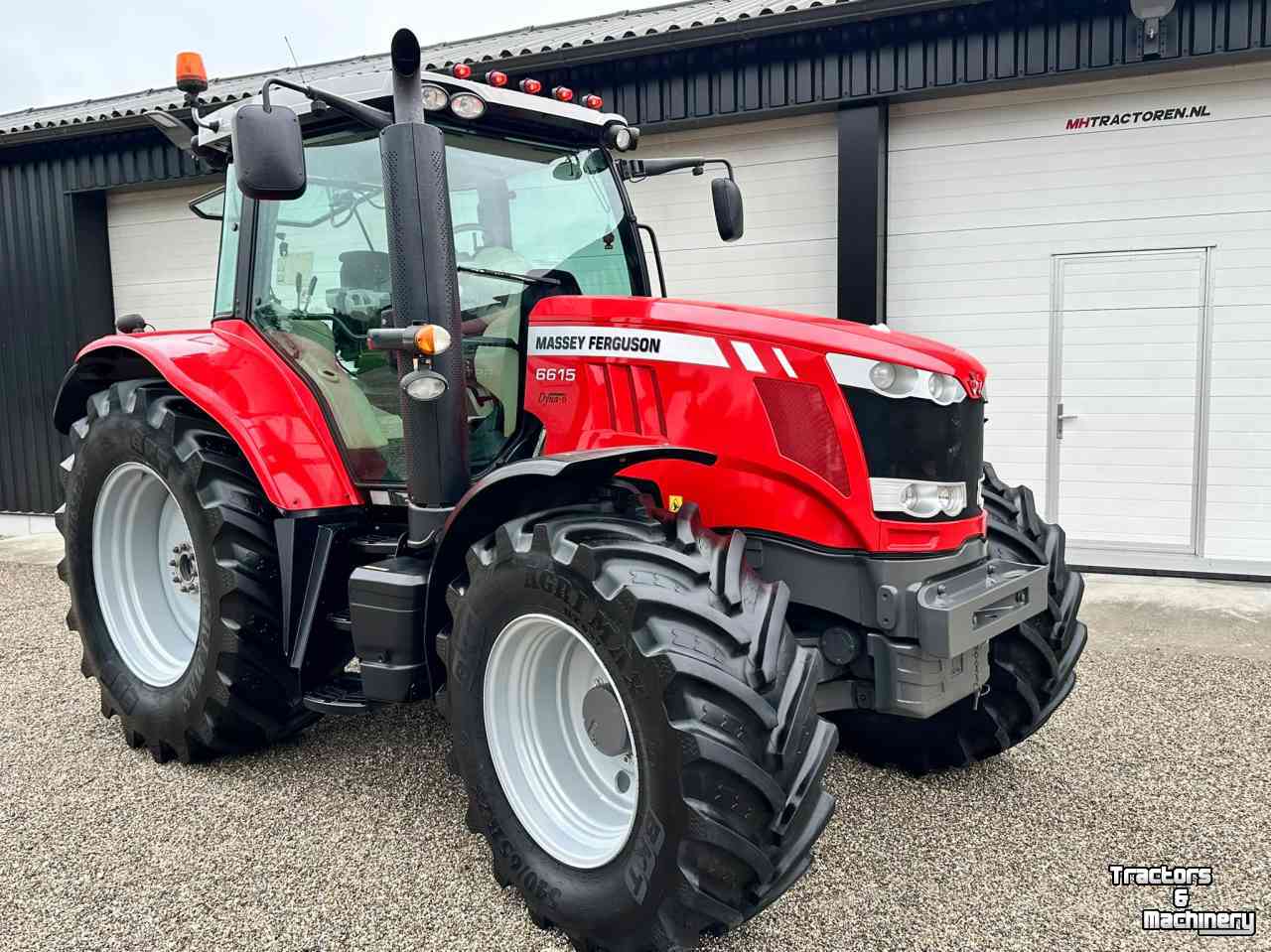 Tractor / Trekker Massey Ferguson 6615