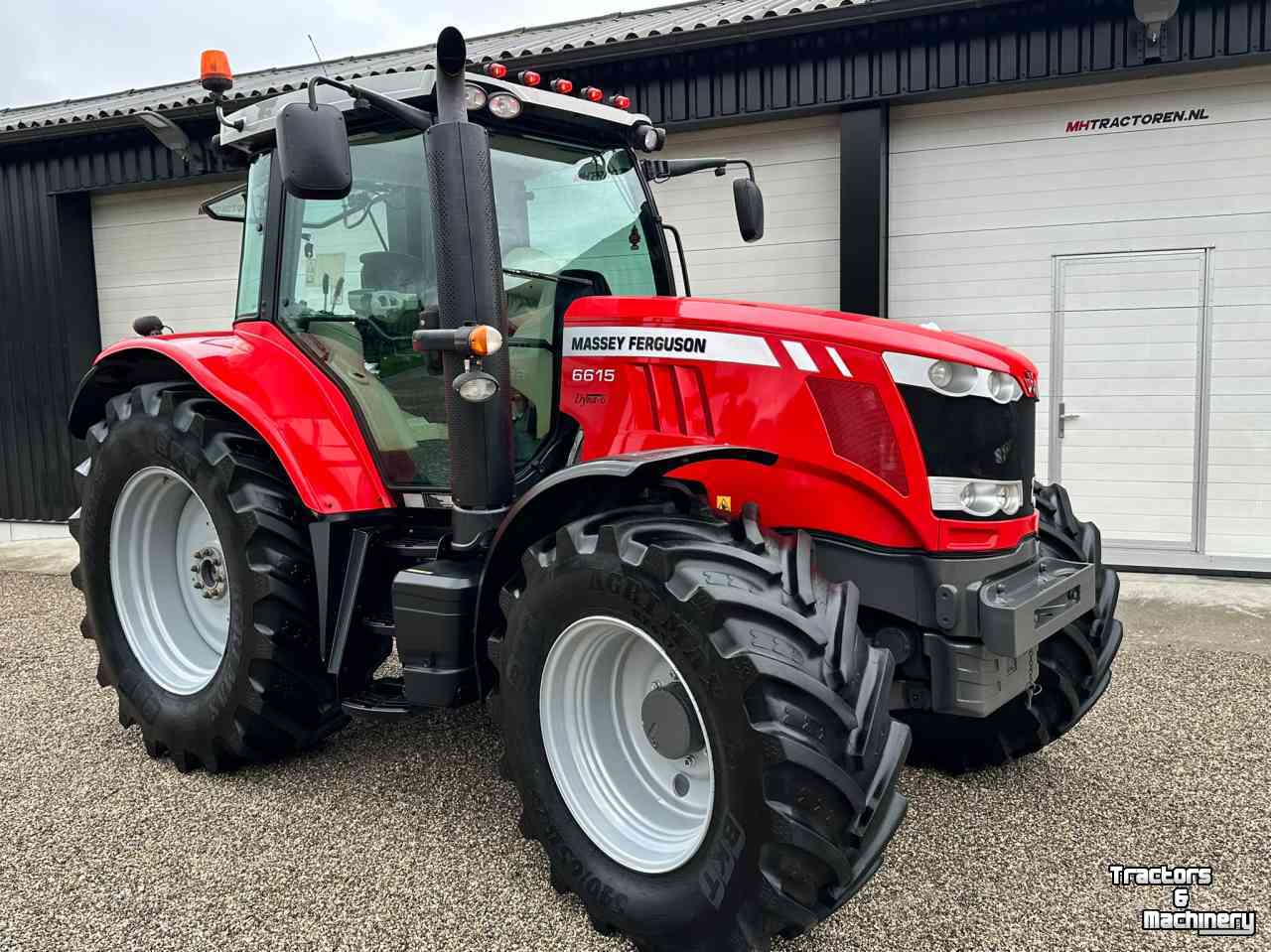 Tractor / Trekker Massey Ferguson 6615
