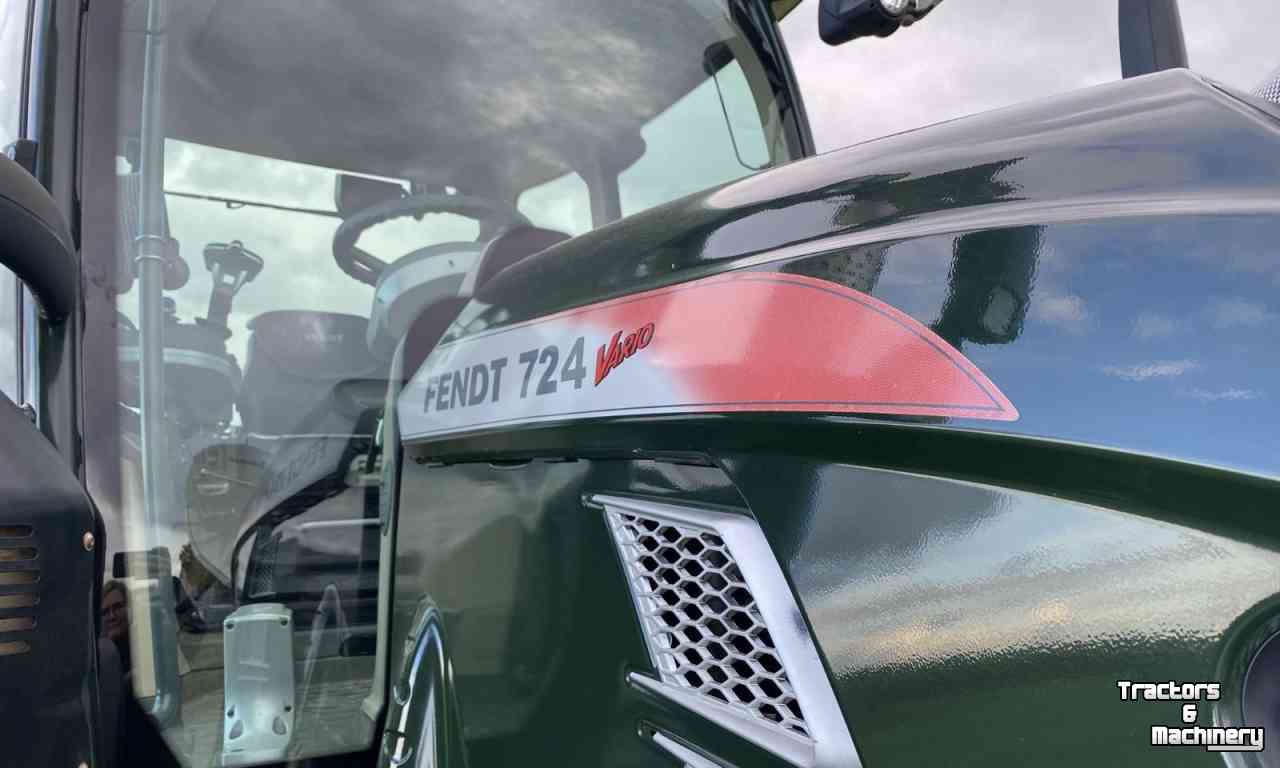 Traktoren Fendt 724 S4 Profi Plus Tractor Dennengroen !