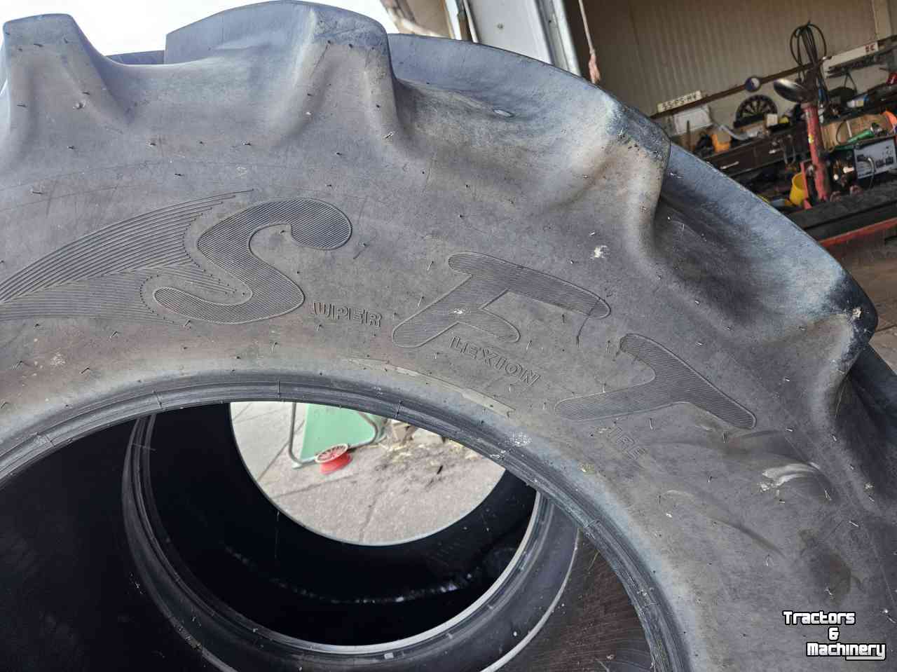 Wielen, Banden, Velgen & Afstandsringen Mitas 650/65R38 STF. 52 mm