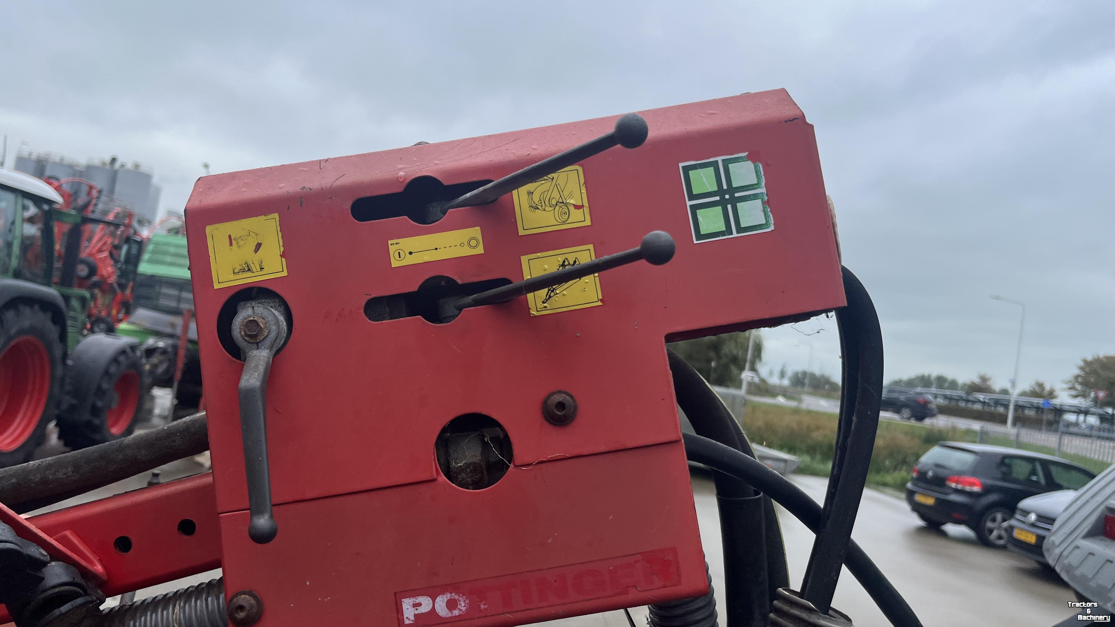 Opraapwagen Pottinger Pottinger Ladeprofi 3