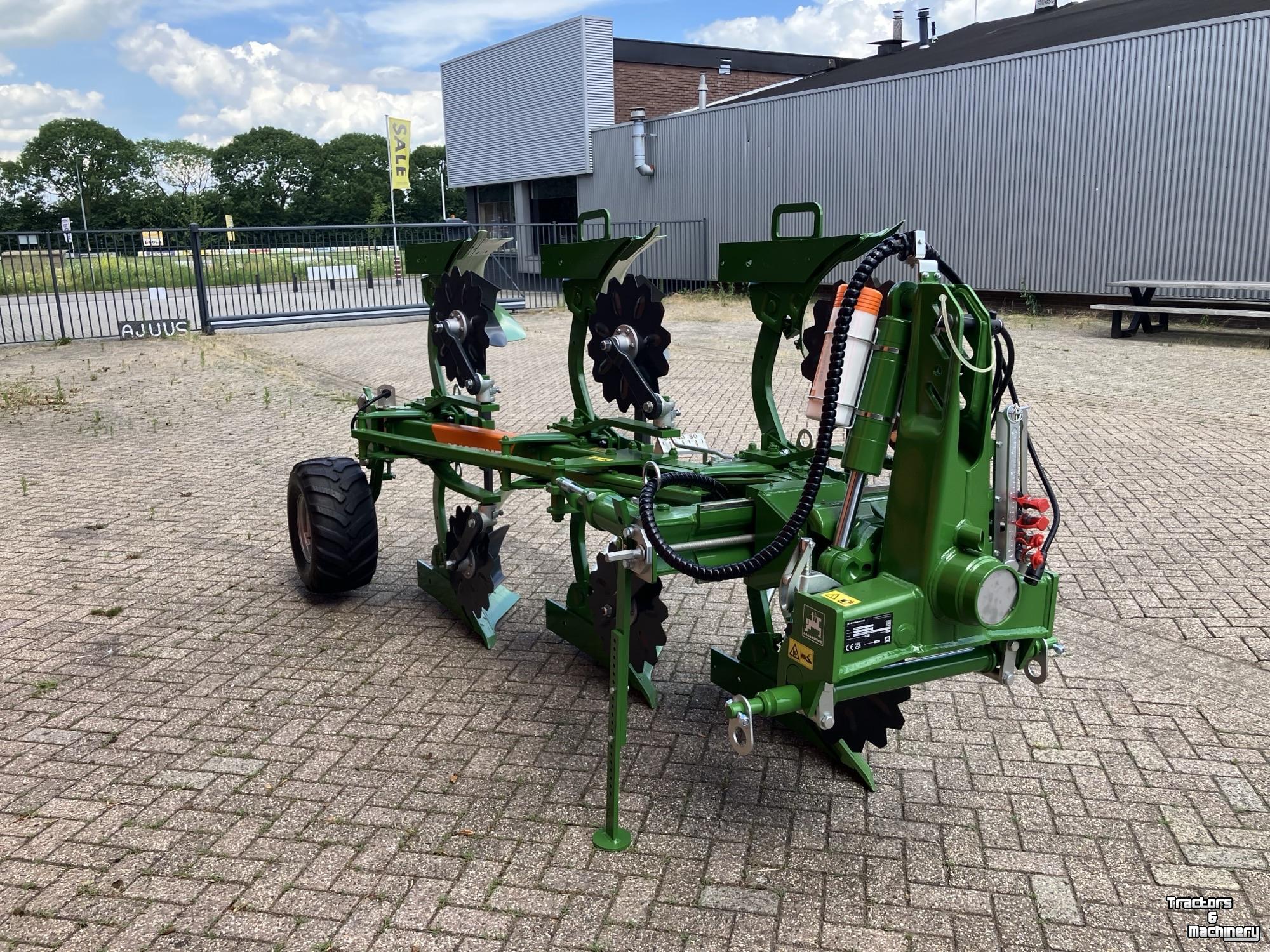 Ploegen Amazone Cayros XMS 3-950 V S35