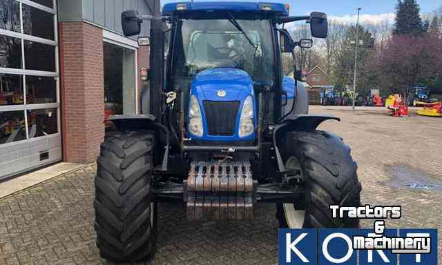 Traktoren New Holland T6010 Plus Tractor Traktor Tracteur