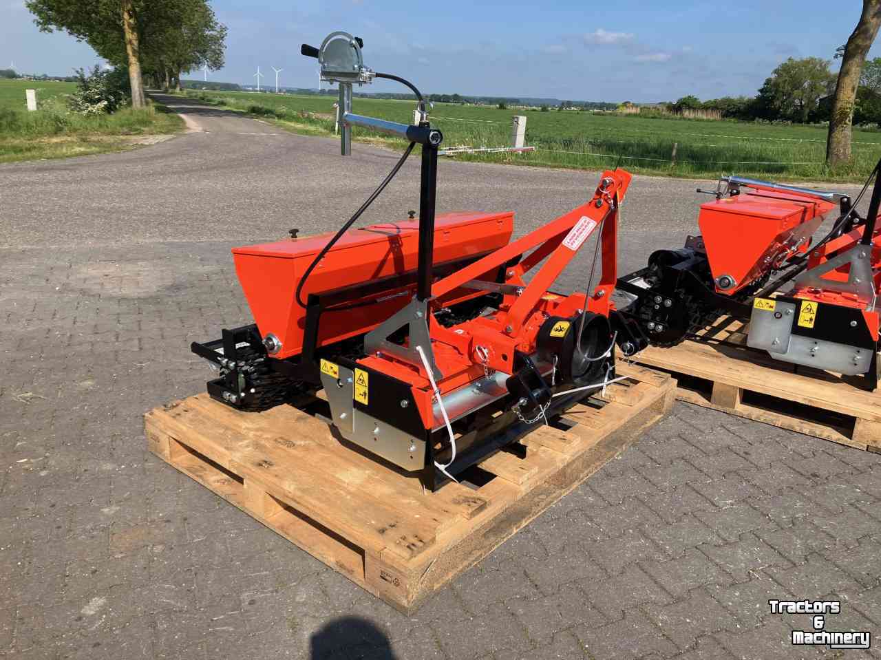Zaaicombinatie Kubota MTZ120-135,150-170  zaaicombinatie  rotorkopeg zaaimachine  R2