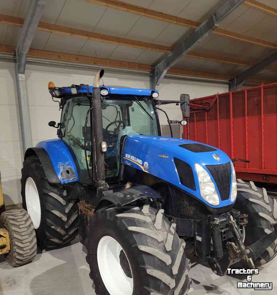 Traktoren New Holland T7220 met veel opties en Herder