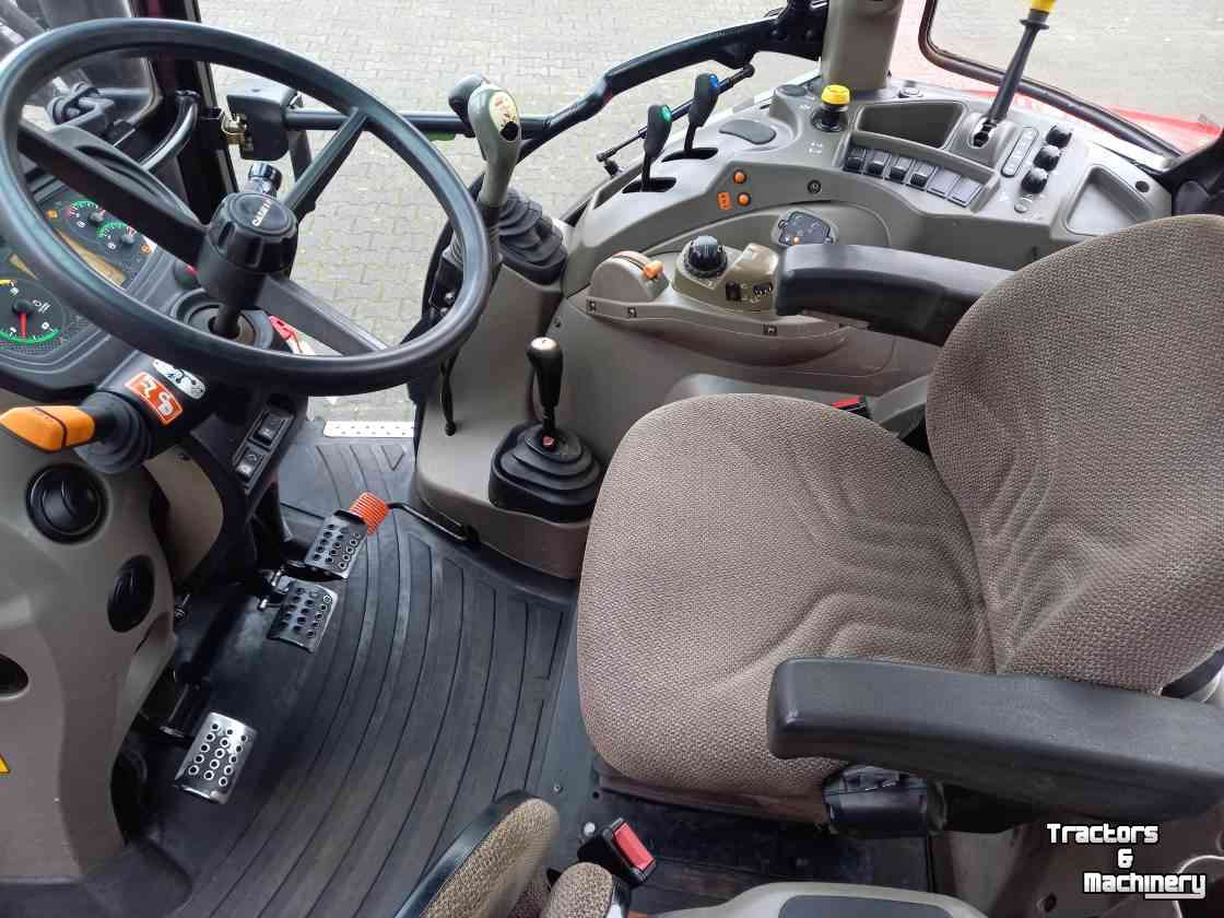 Traktoren Case-IH Farmall 105U + frontlader