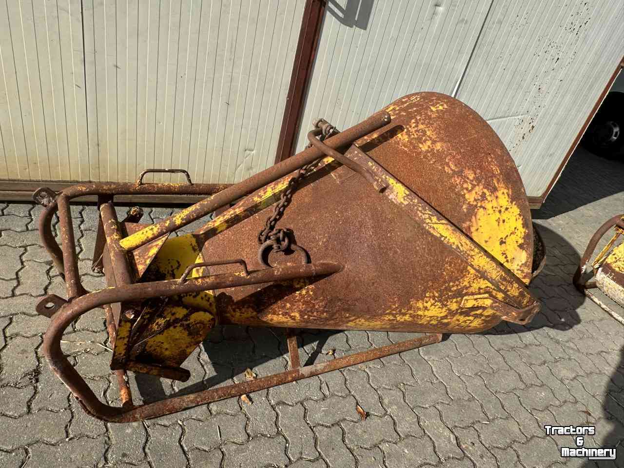 Beton Kubels Beco 500 liter betonkubel