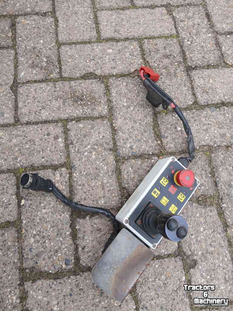 Maaiarm met klepelmaaier McConnel Mcconnel  pa 4330 arm
