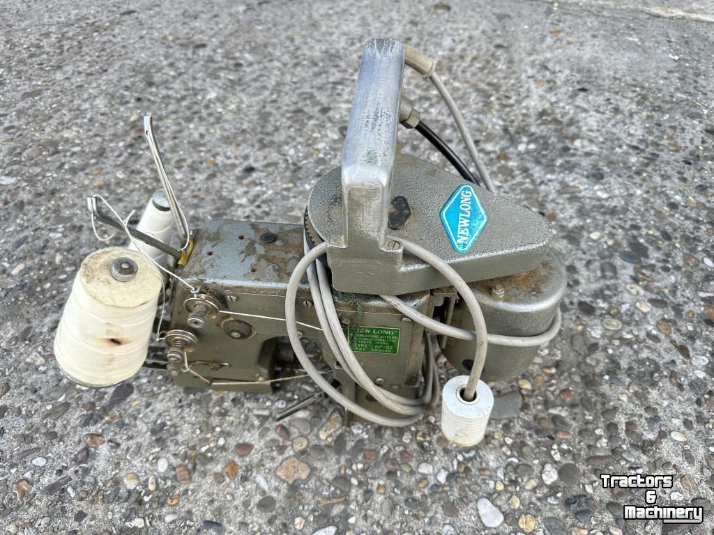 Diverse gebruikte onderdelen New Long NP-3 II Zakkennaaimachine
