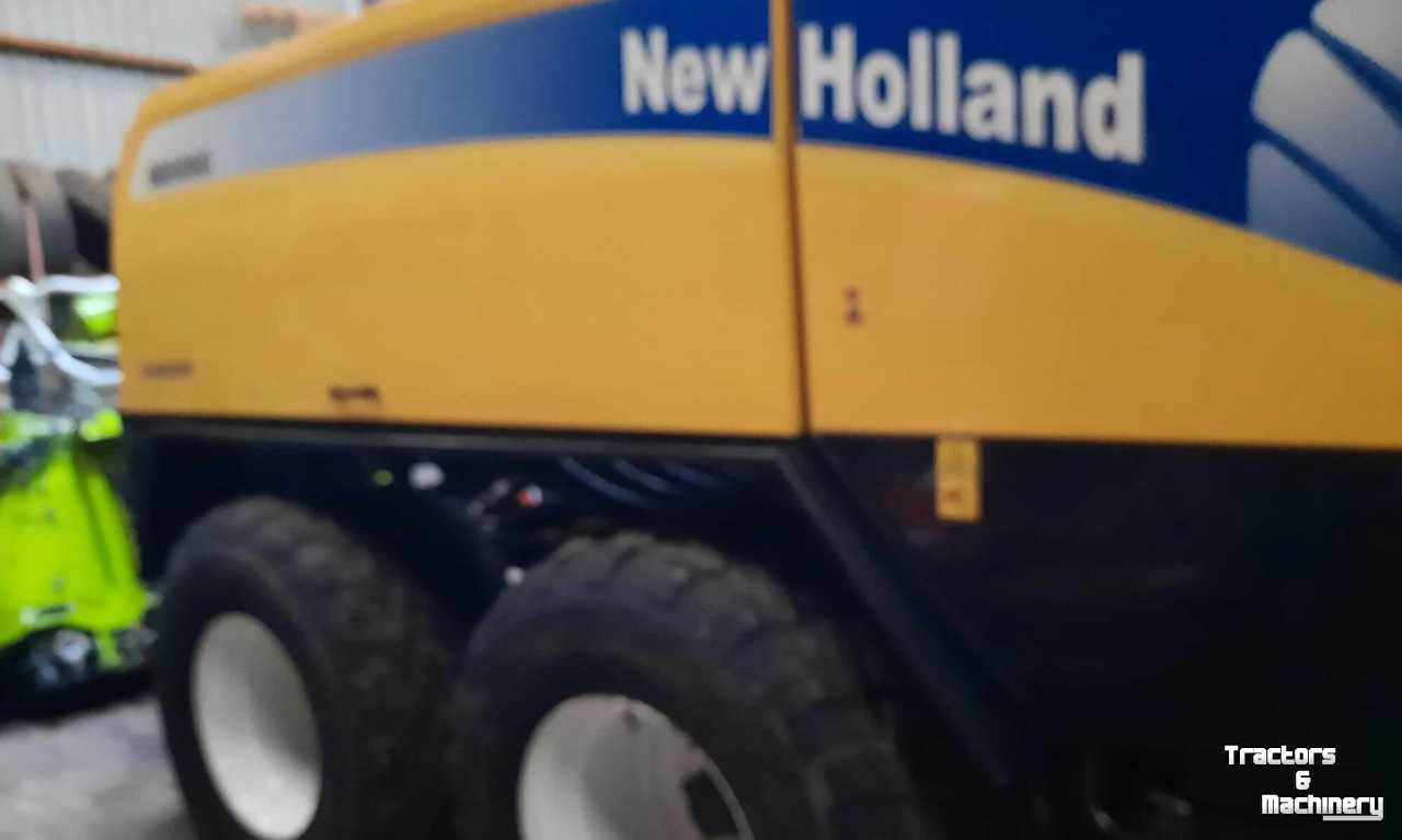 Persen New Holland BB 9060 Grootpakken-Pers Big Baler