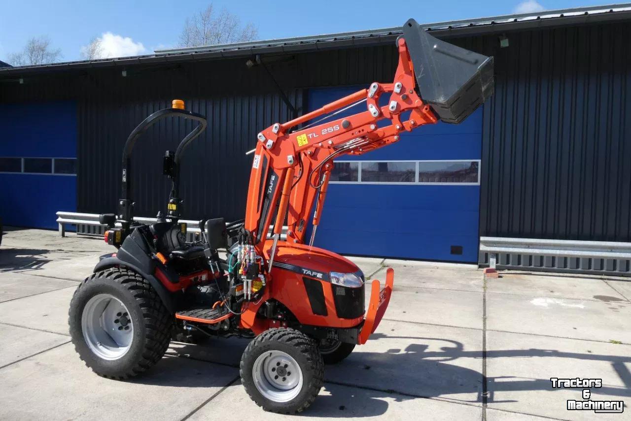 Tractor / Trekker TAFE 6028H