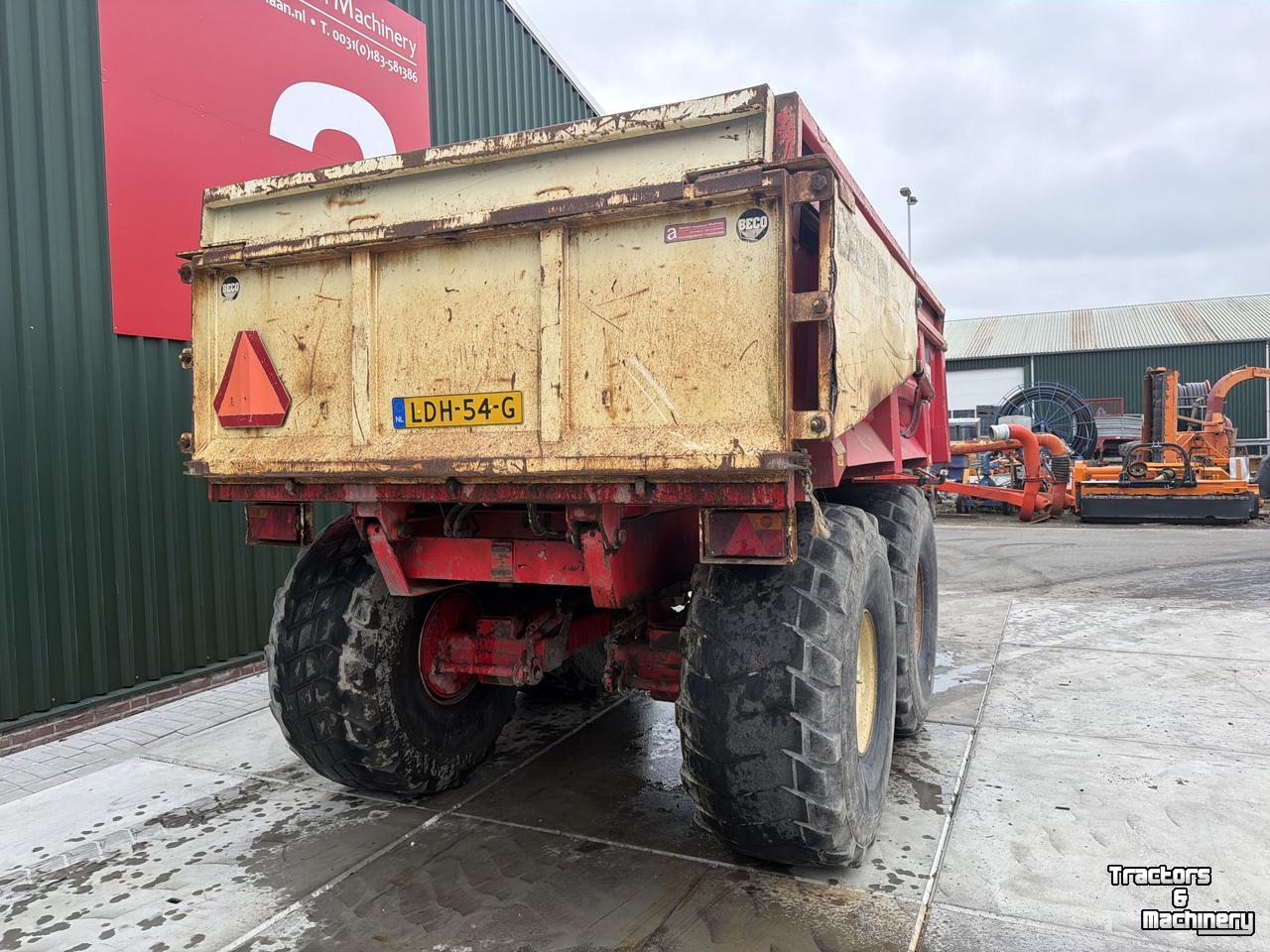 Kipper / Kiepwagen / Landbouwkipper  Gigant 160 kieper