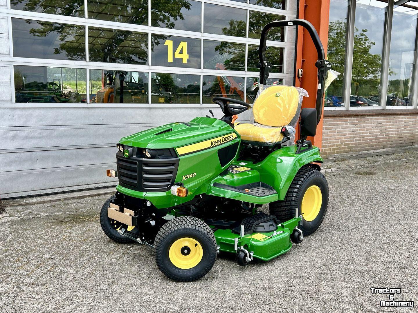 Zitmaaier John Deere X940