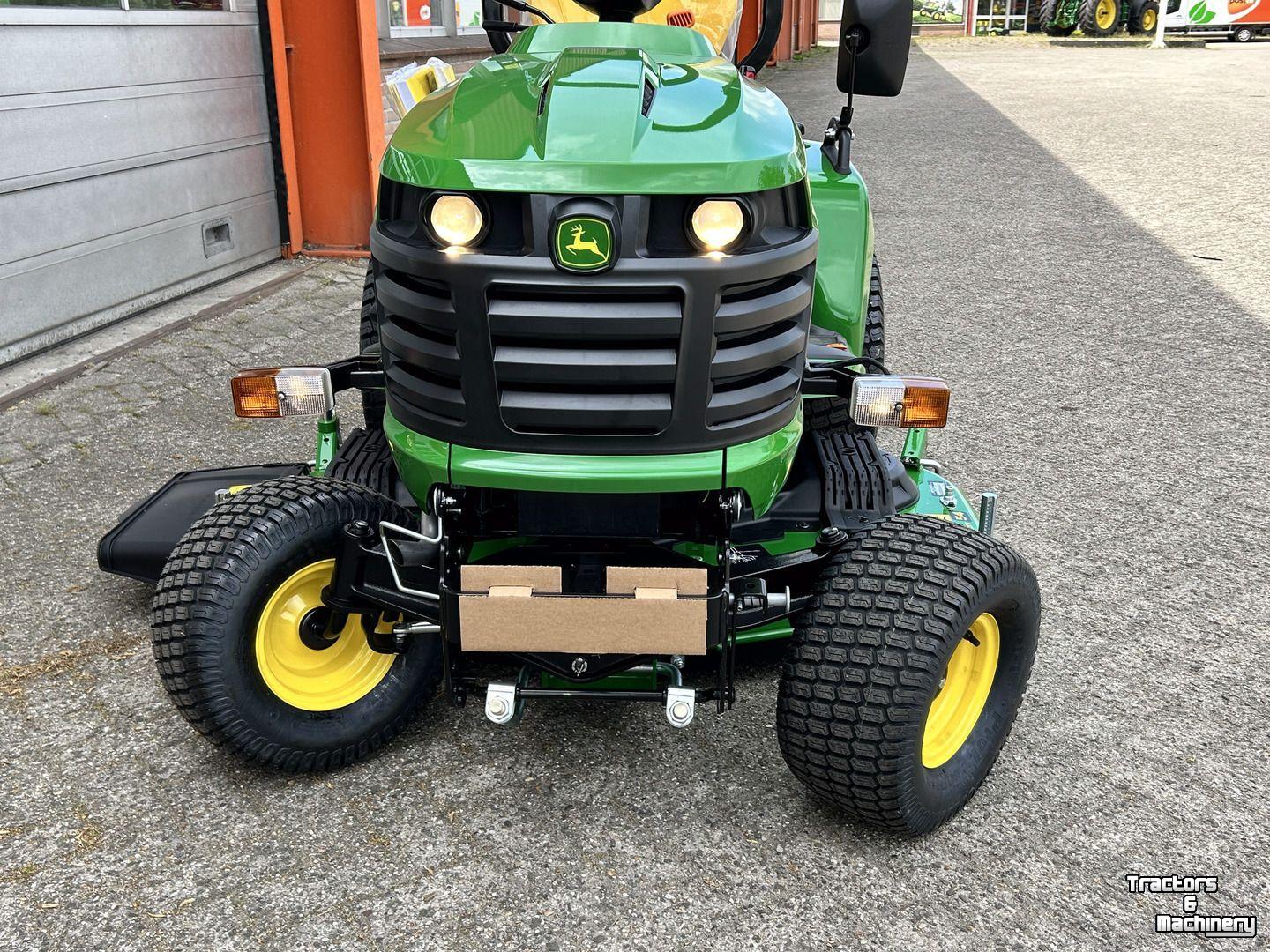 Zitmaaier John Deere X940