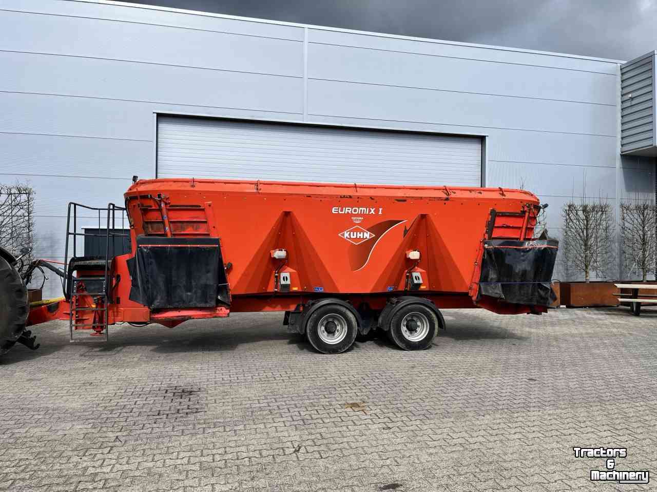 Voermengwagen Kuhn EUROMIX 2870