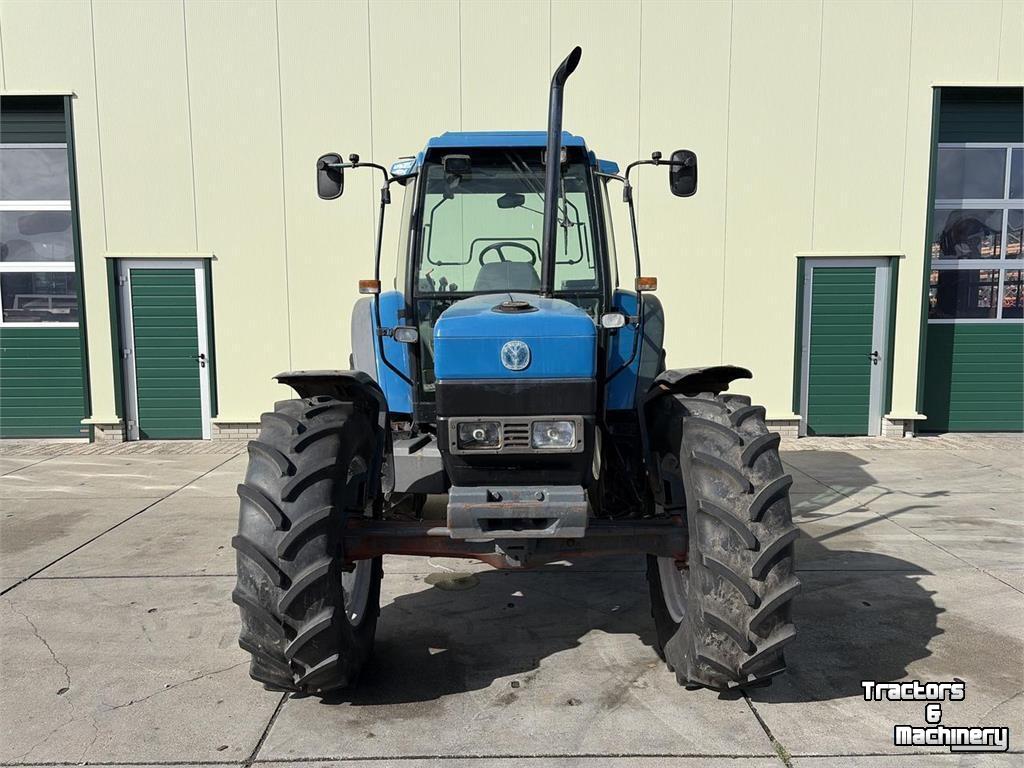 Tractor / Trekker New Holland 8340 SLE