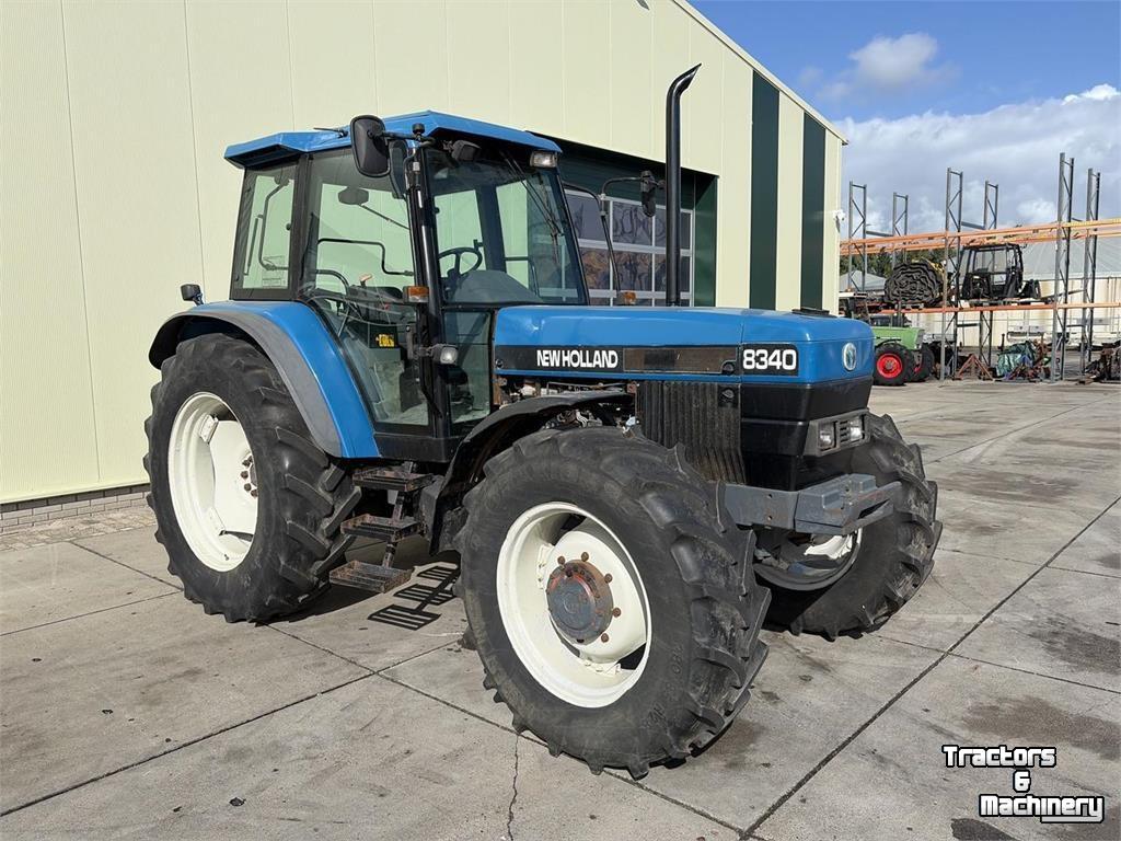Tractor / Trekker New Holland 8340 SLE