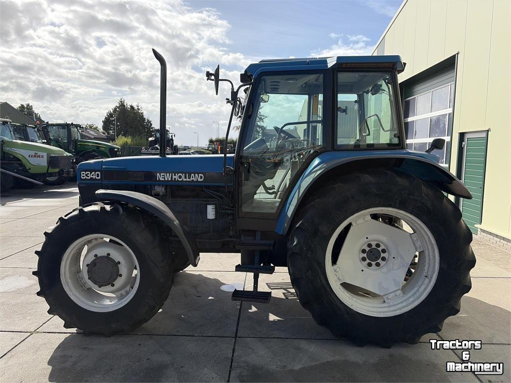 Tractor / Trekker New Holland 8340 SLE