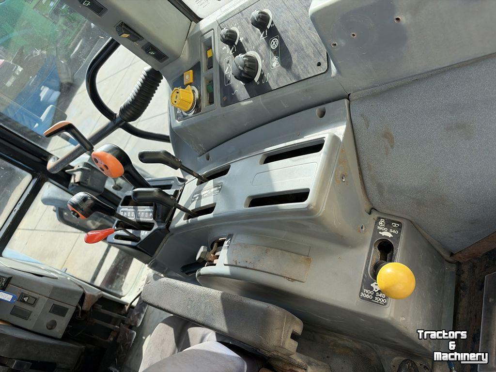 Tractor / Trekker New Holland 8340 SLE