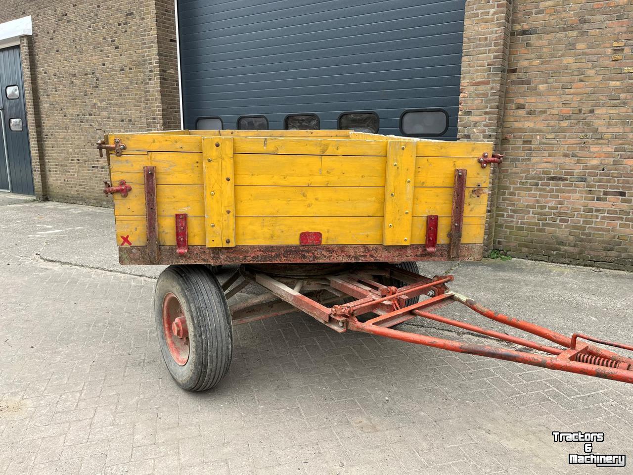 Vierwielige wagen / Landbouwwagen  4W