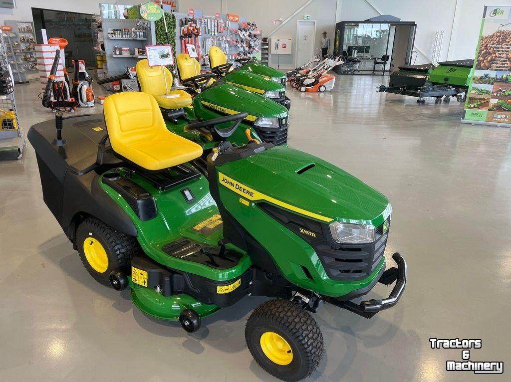 Zitmaaier John Deere X167R