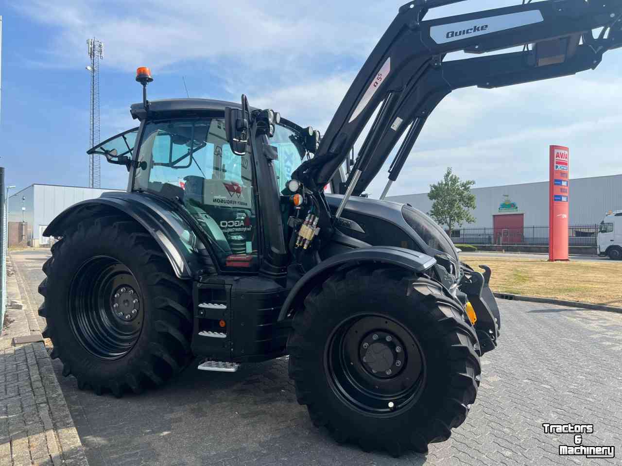 Tractor / Trekker Valtra N175 Direct