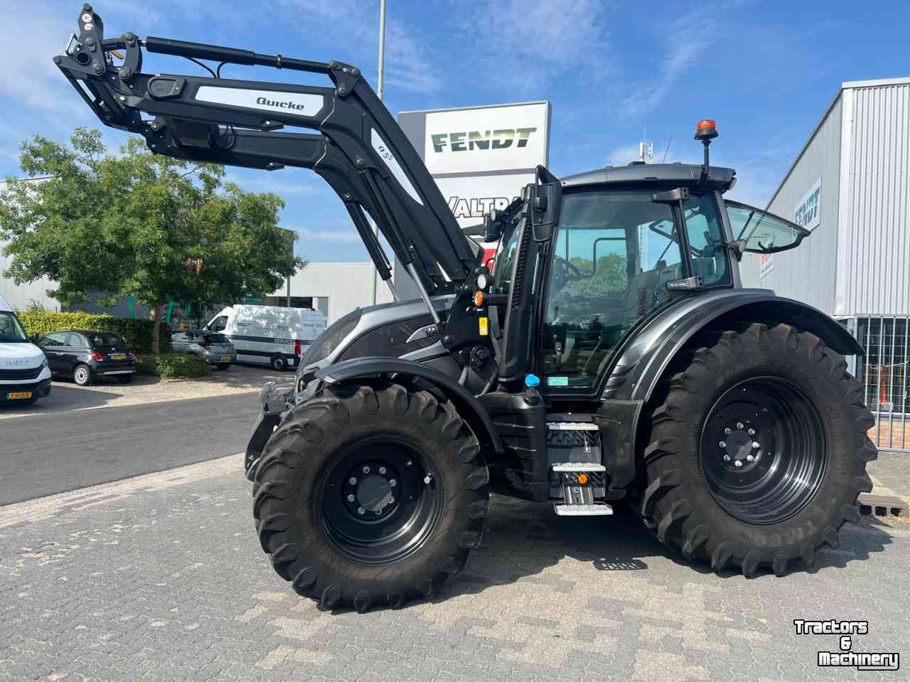 Tractor / Trekker Valtra N175 Direct