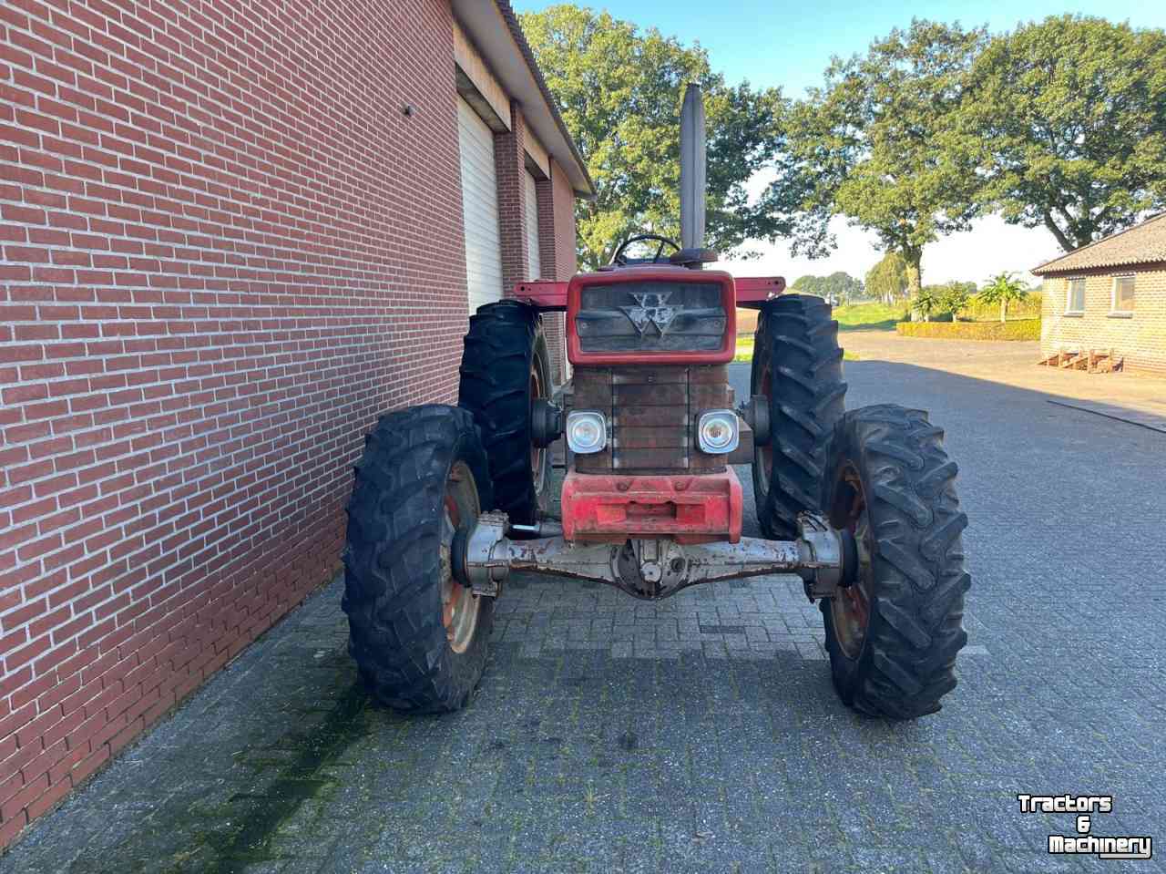 Oldtimers MF 1080 4wd
