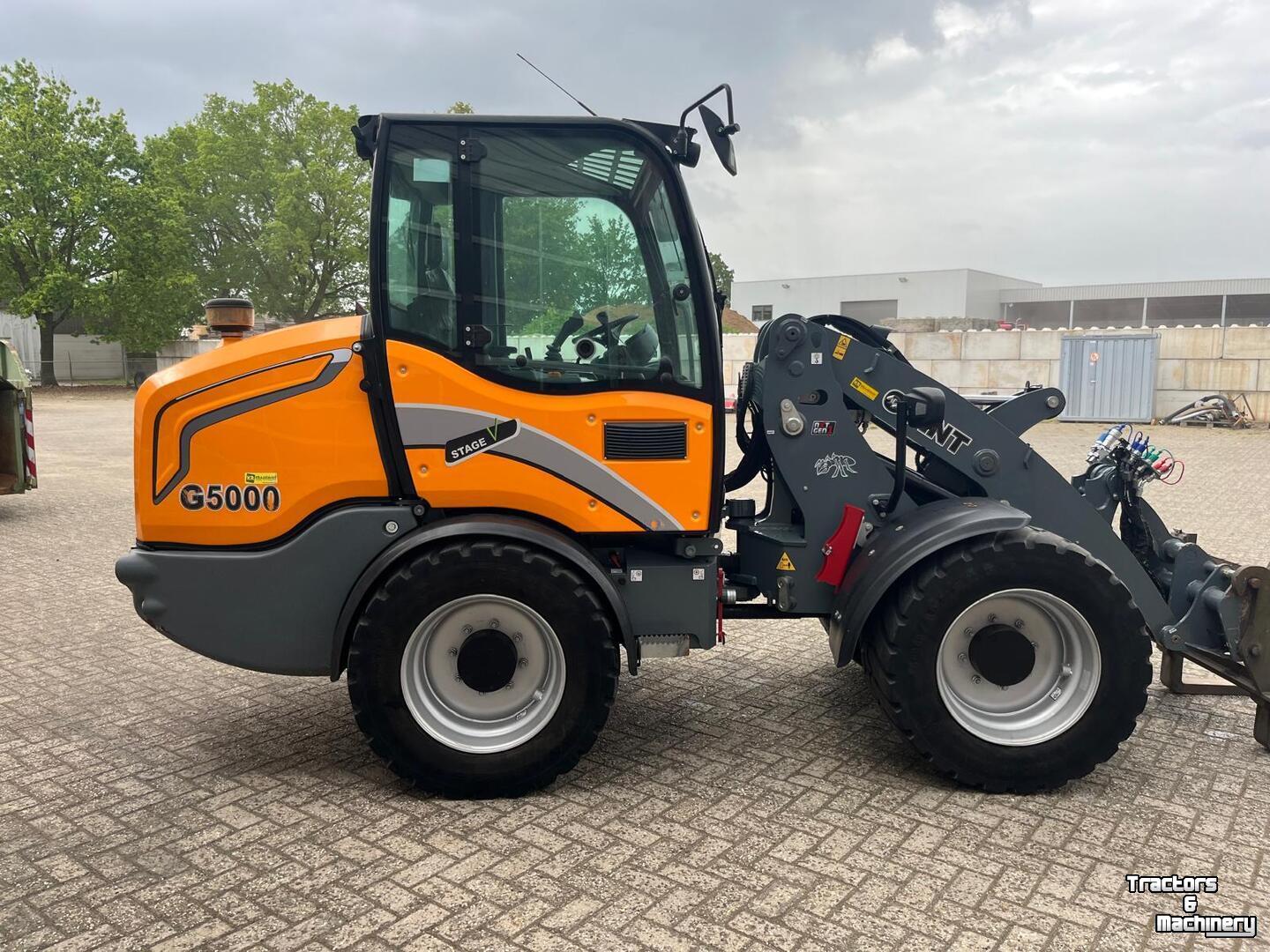 Shovel / Wiellader / Kniklader Giant G5000