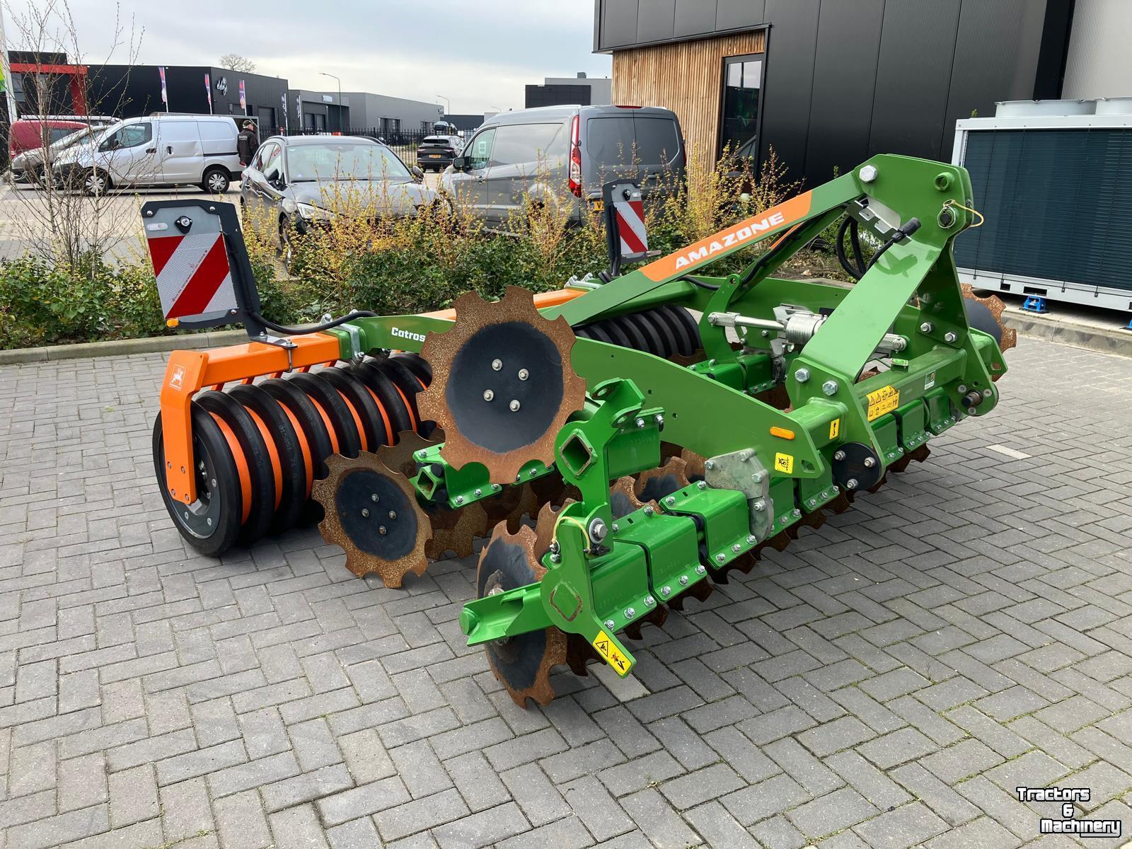 Schijveneg Amazone Catros 3003+ met V-ringwals KW