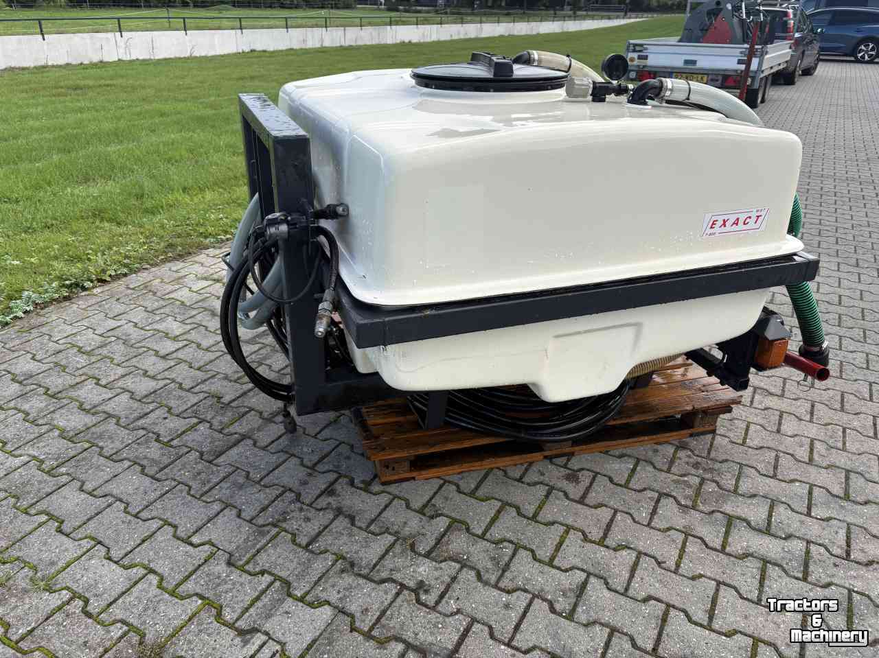 Fronttank zaaimachine Teejet Ejact vloeibare kunstmest