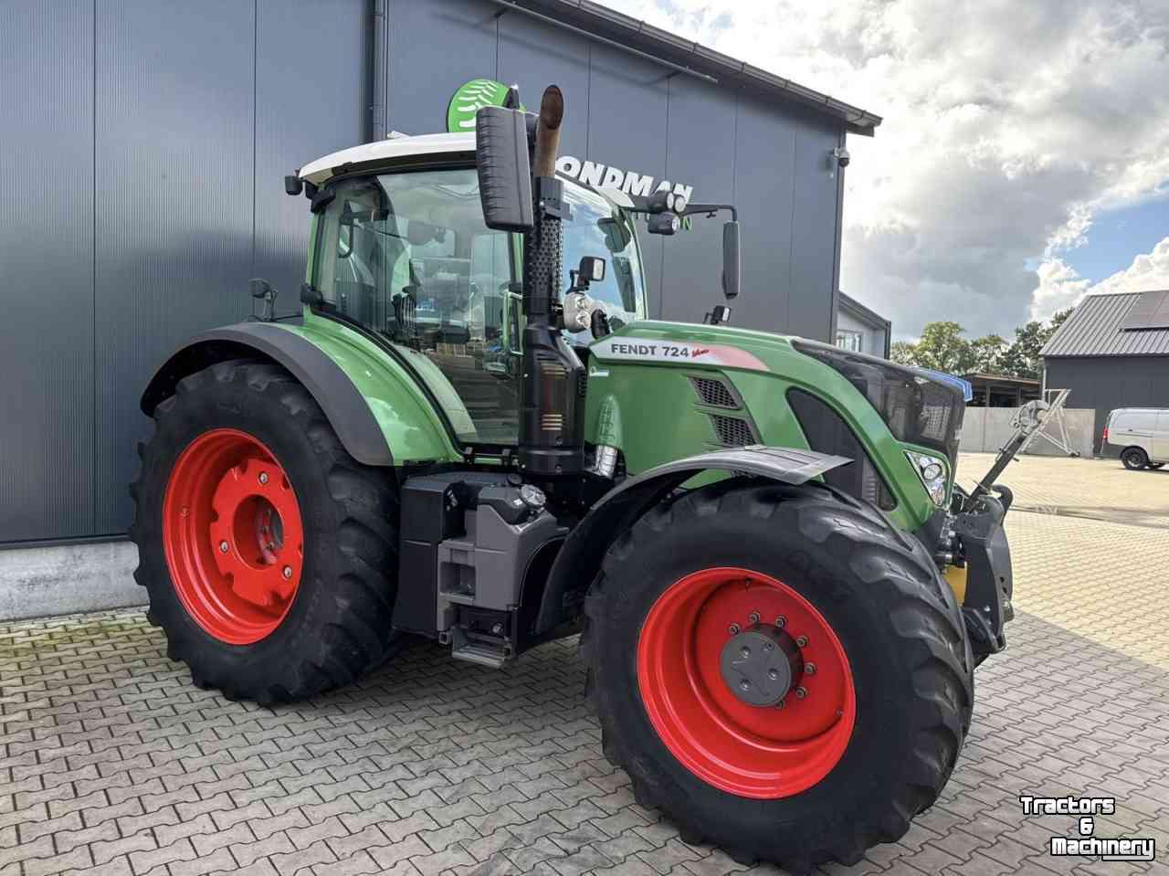 Tractor / Trekker Fendt 724 S4 Profi plus