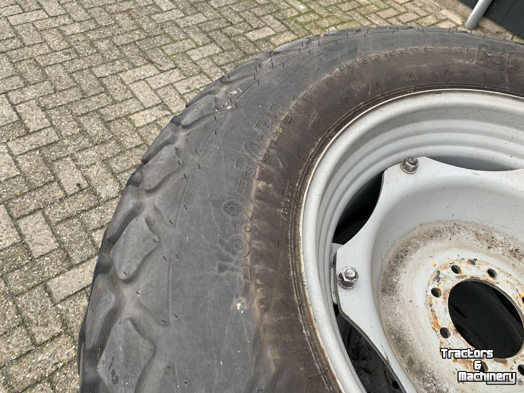 Wielen, Banden, Velgen & Afstandsringen BKT 16.9-30R3 TR-387