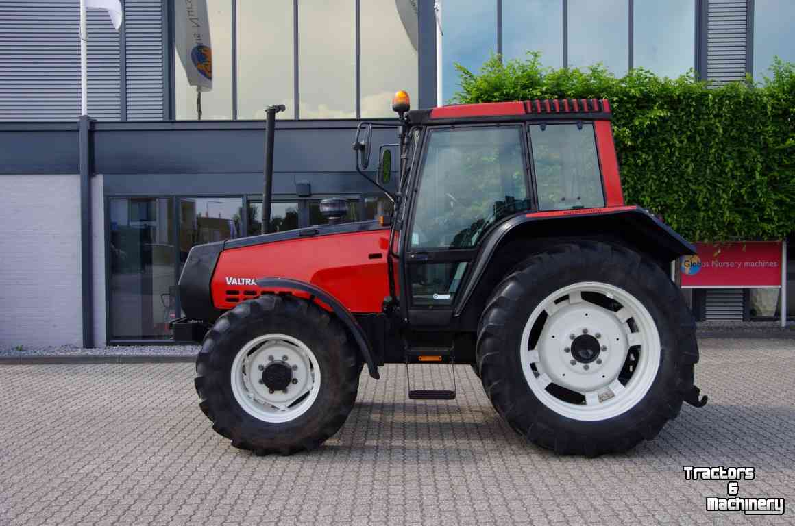 Traktoren Valtra 6300