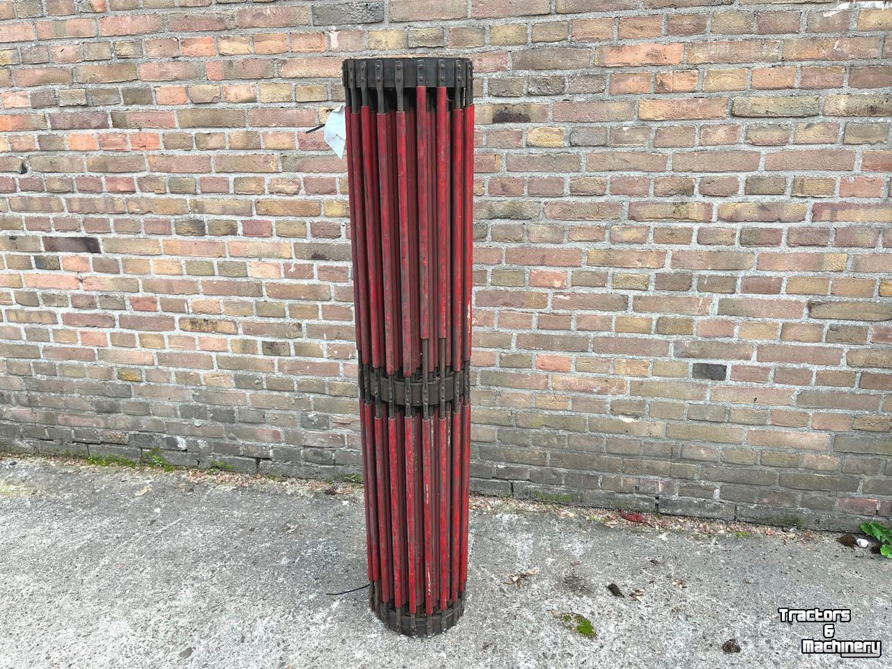 Diverse gebruikte onderdelen  35-69-130 ROOIMAT