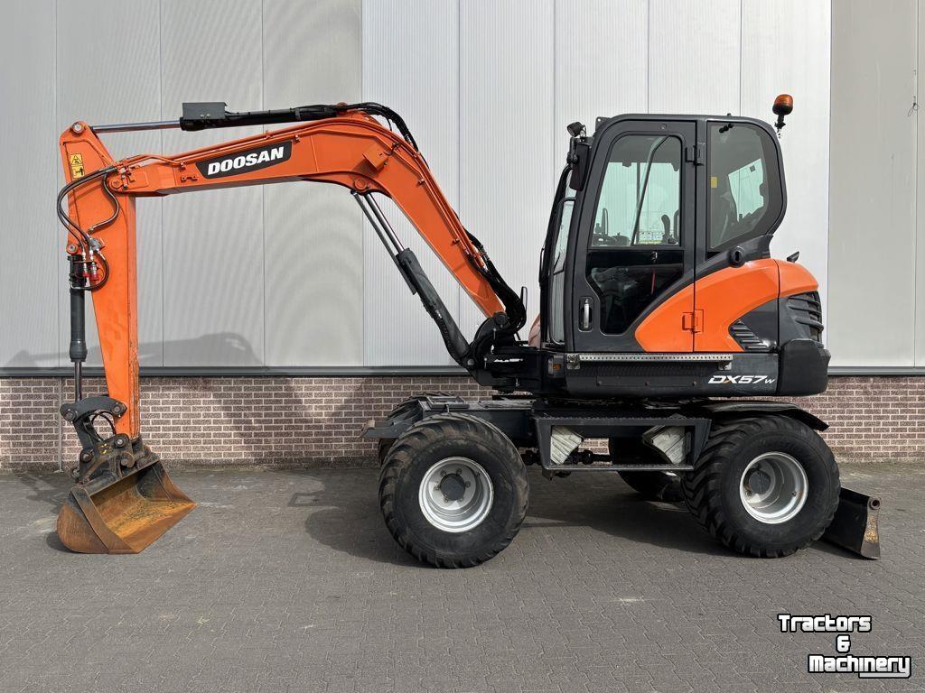 Graafmachine Doosan DX57W-5