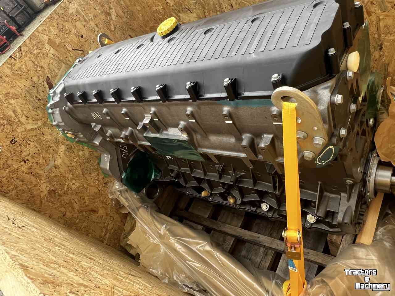 Maaidorser / Combine Case-IH FPT Motor Long Block 6cil F3BFE613D Parts no:5802216957R