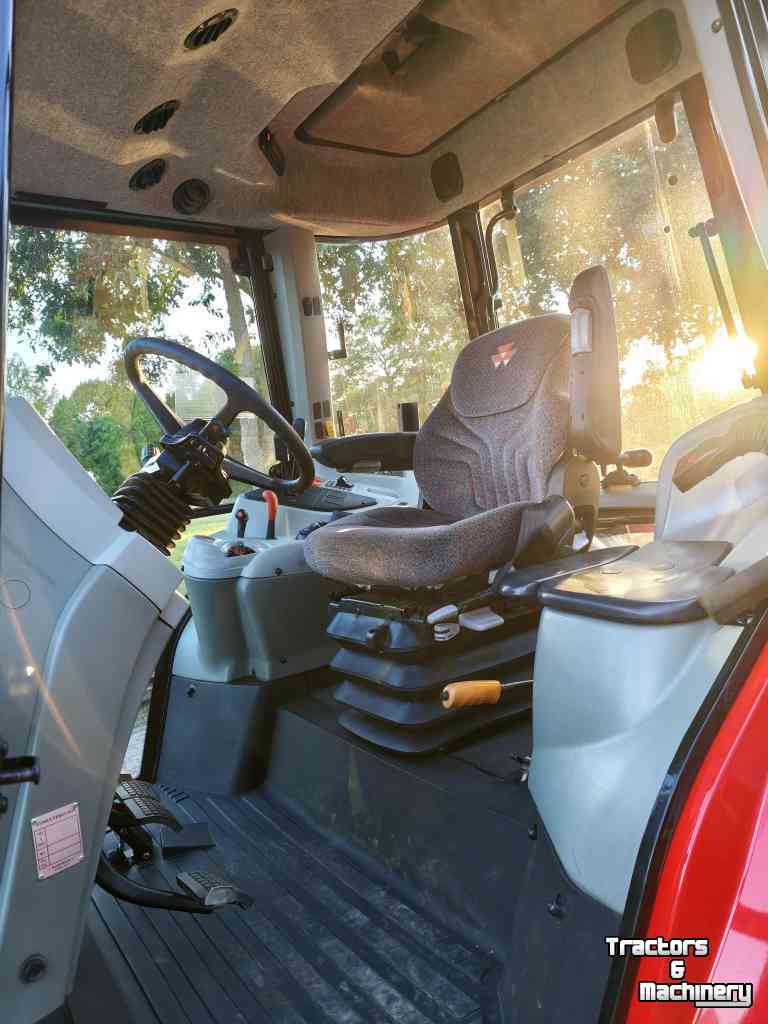 Tractor / Trekker Massey Ferguson 5420