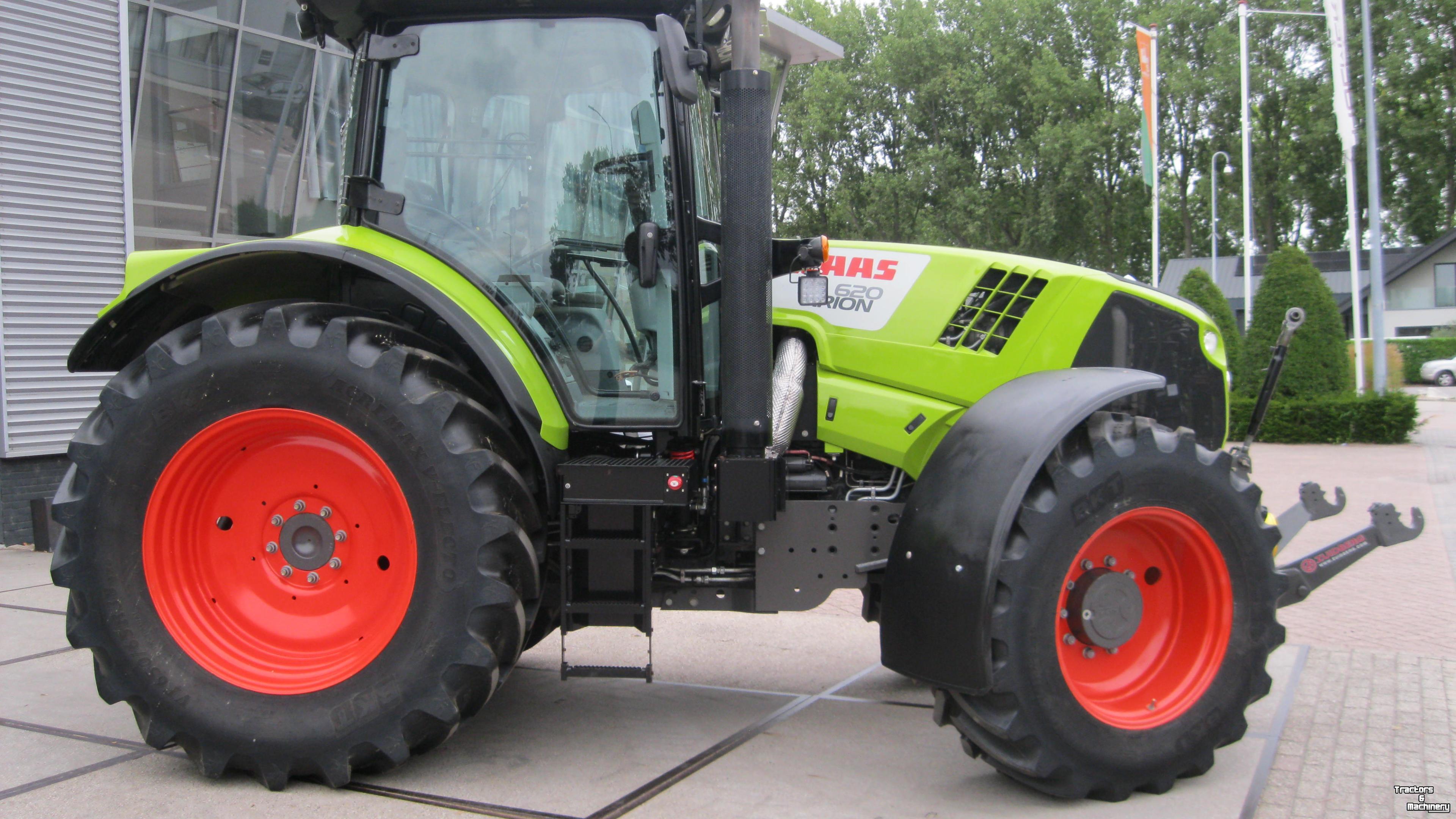 Tractor / Trekker Claas ARION 620