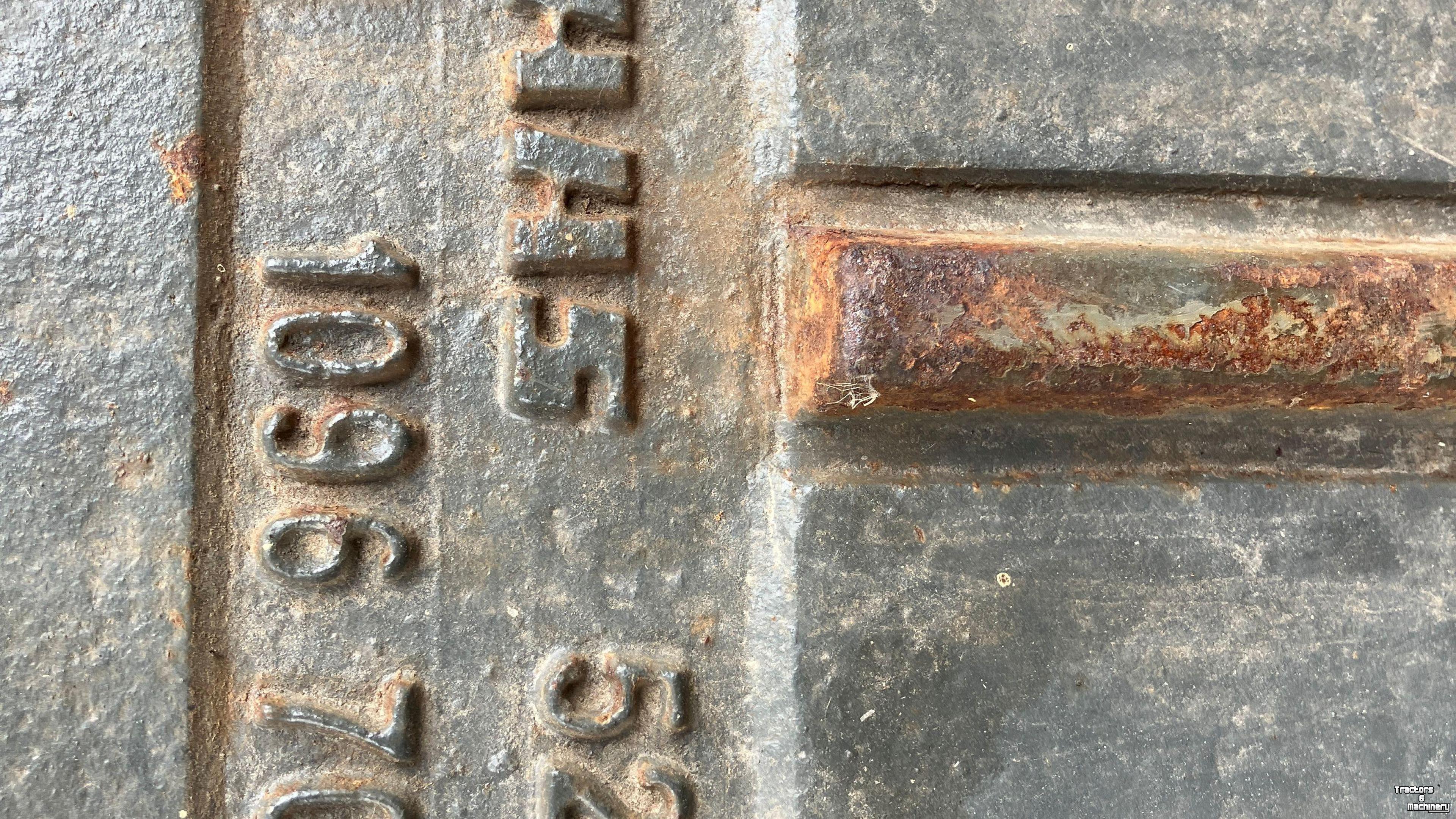 Diverse gebruikte onderdelen Claas Frontgewichten / Middengewichten / Frontweights