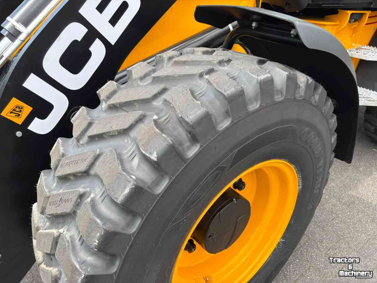 Shovel / Wiellader / Kniklader JCB 409