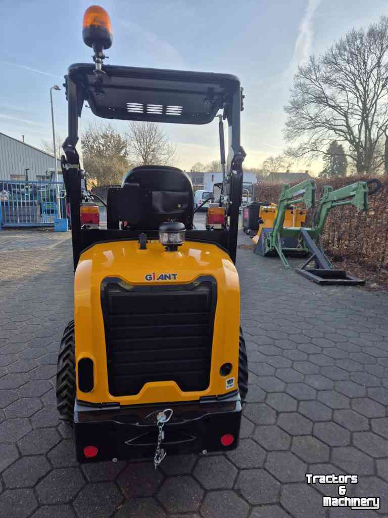 Shovel / Wiellader / Kniklader Giant G2300 HD extra