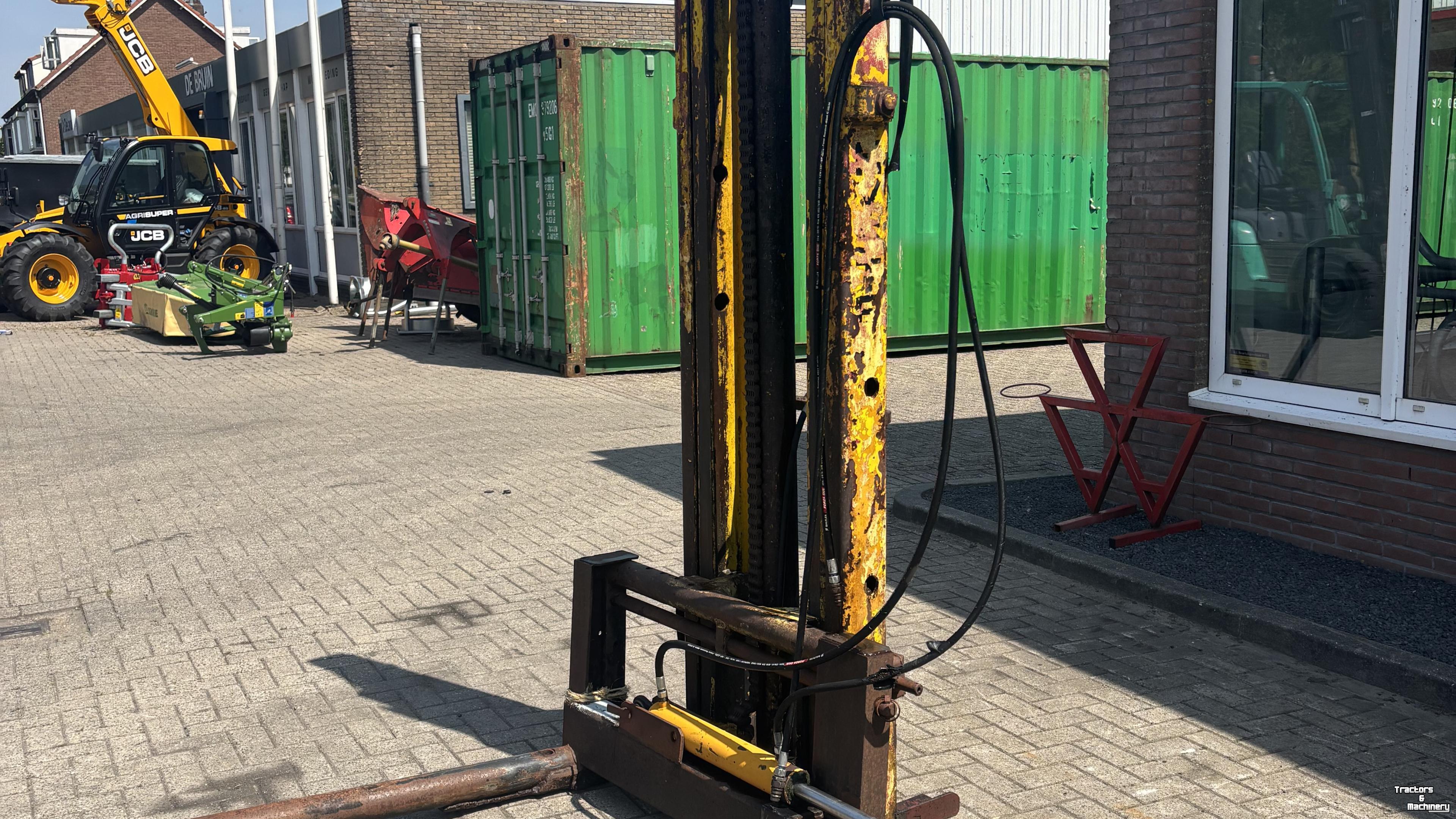 Hefmast & Mini heftruck  Onbekend HEFMAST MET RONDEBALENKLEM