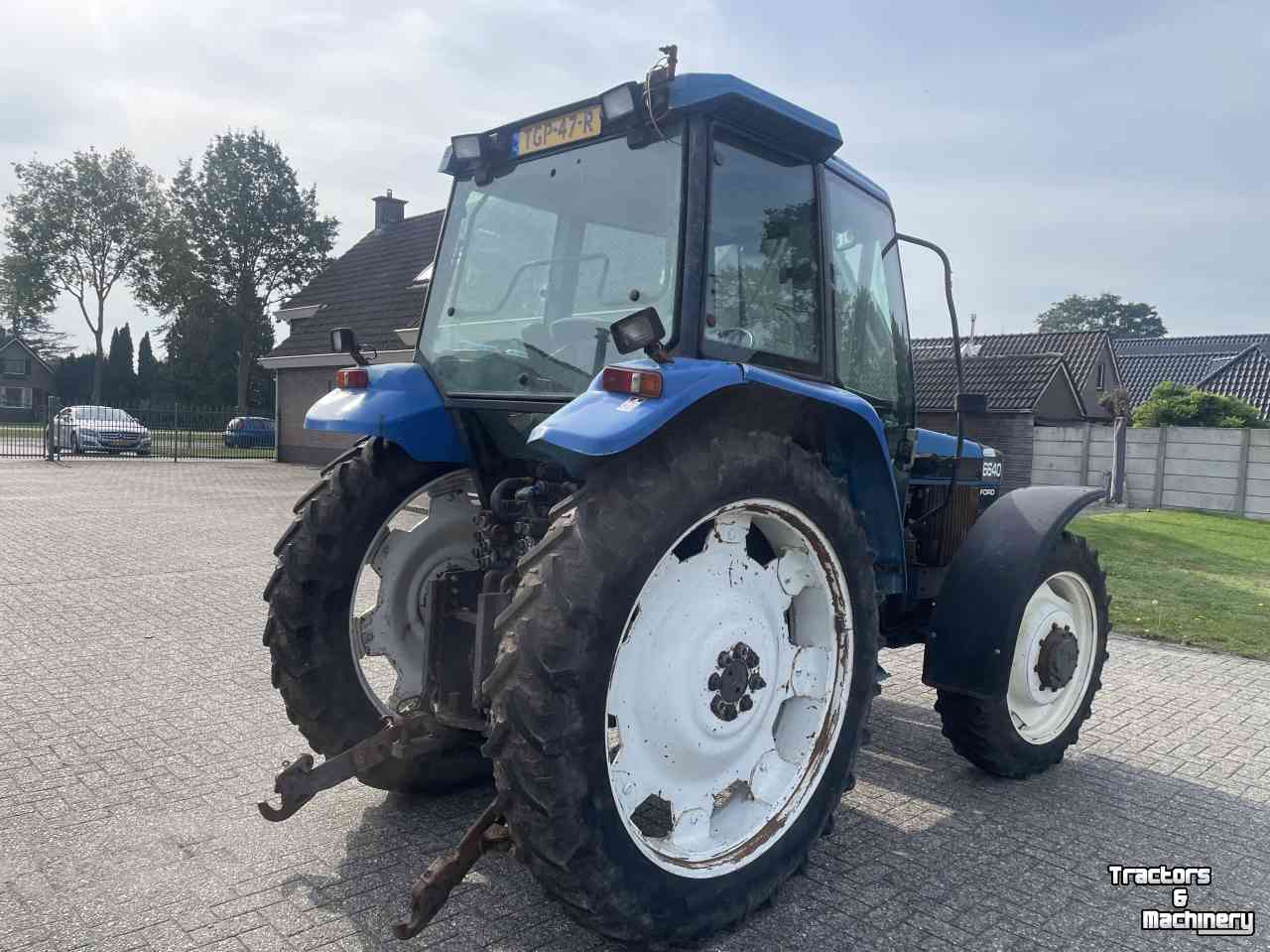 Tractor / Trekker New Holland 6640 SLE 40km kruip 4 cil.turbo
