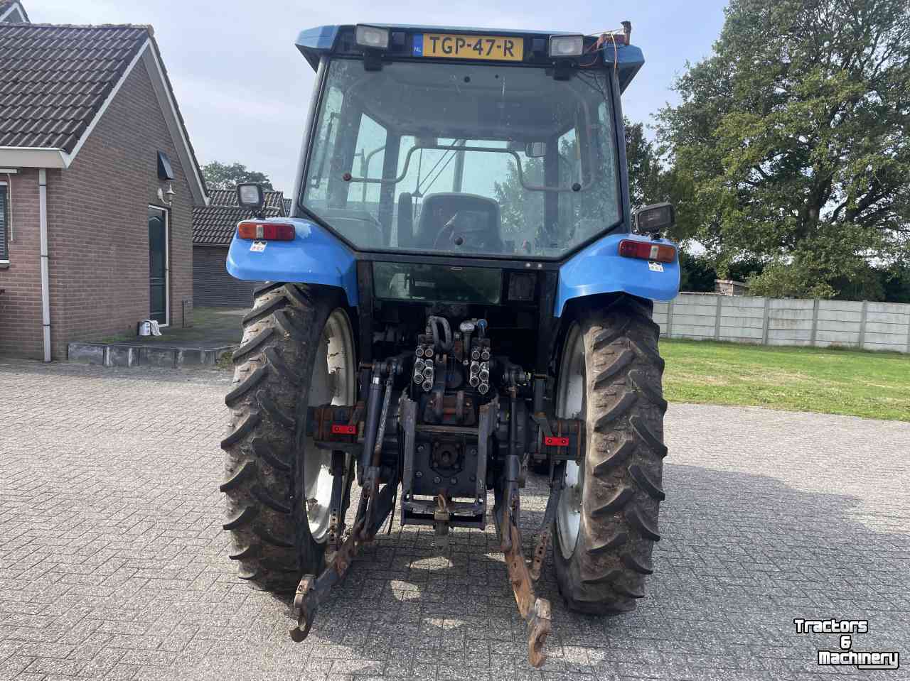 Tractor / Trekker New Holland 6640 SLE 40km kruip 4 cil.turbo